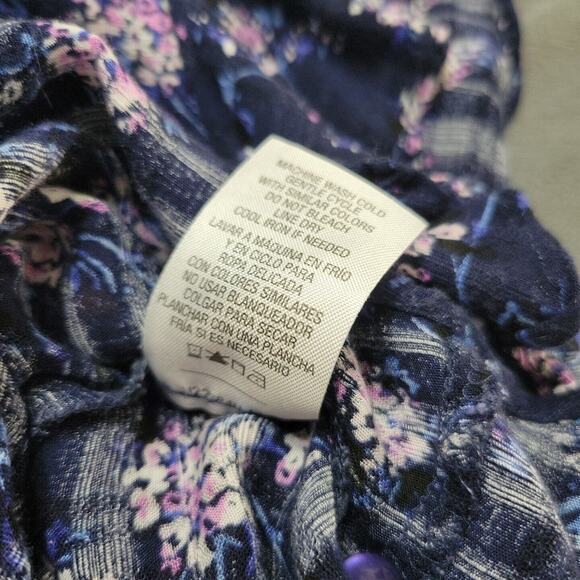 Roebuck & Co Shirt Women Large Blouse Blue Floral Sleeve Button Keyhole Back Top - Picture 6 of 12